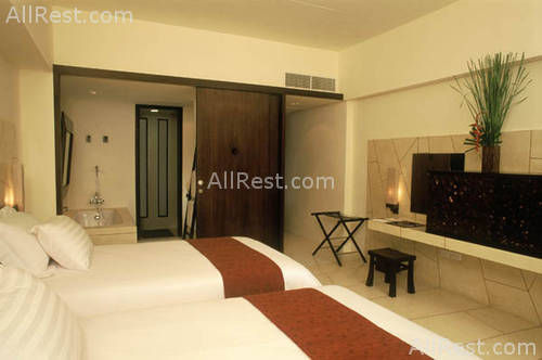 Veranda Resort & Spa 11